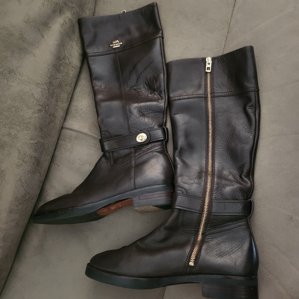 Coach Eva brown leather riding boots size 8.5
